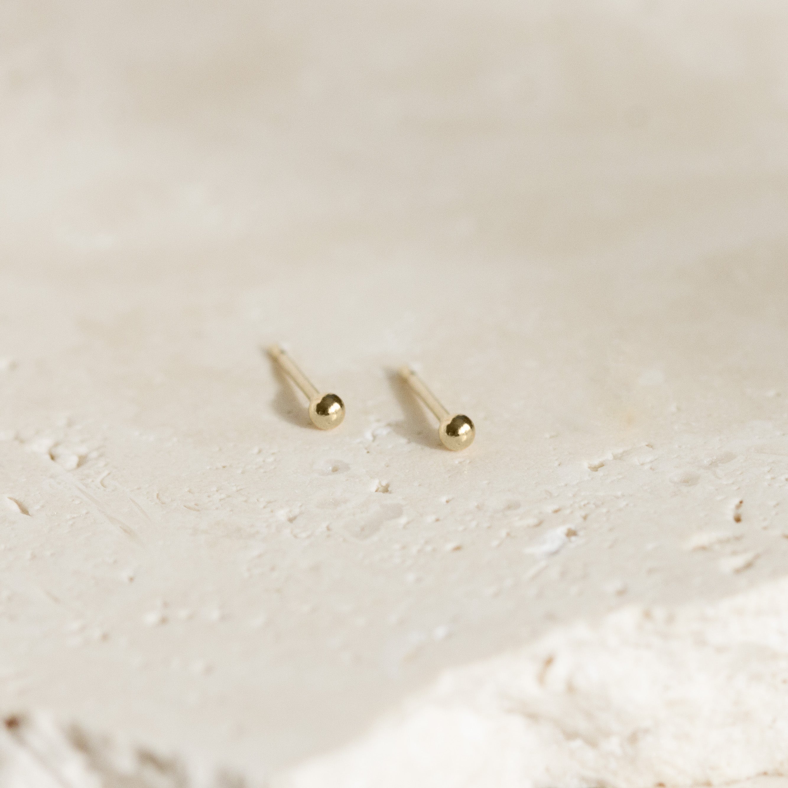 Keeper Studs