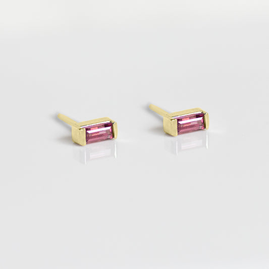 Confetti Studs | Garnet