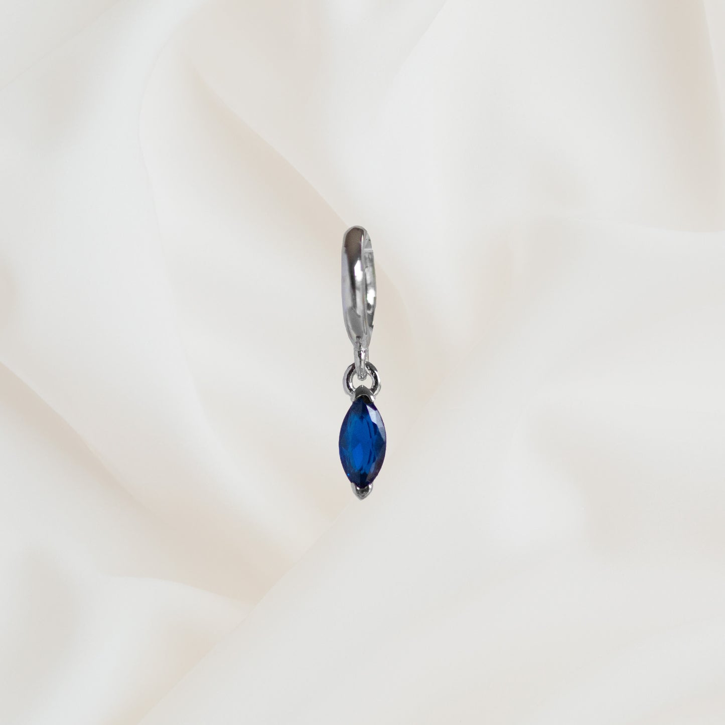 Sapphire Pendant