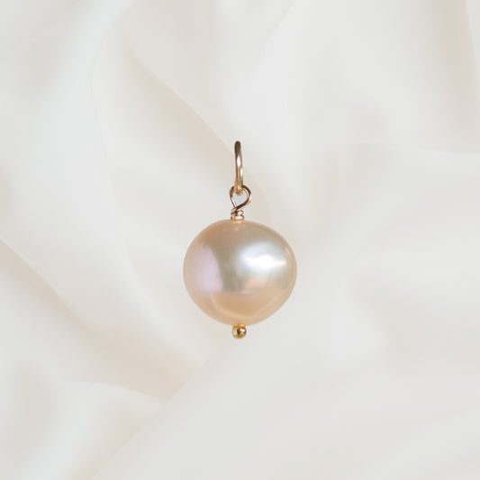 Peachy Pearl Charm