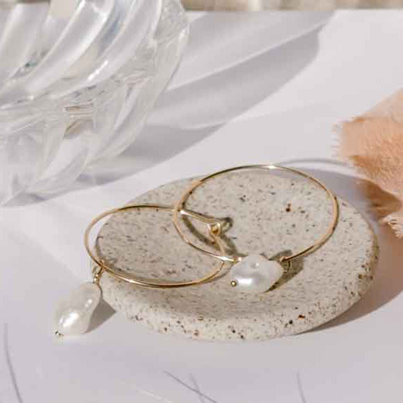 Poppy Pearl Hoops